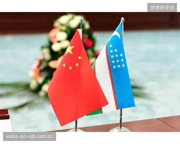 较低的媒体关注度可能成为优势,让乌兹别克斯坦队能更专注于自身备战,避免外界舆论的干扰。 较低的媒体关注度可能成为优势,让乌兹别克斯坦队能更专注于自身备战,避免外界舆论的干扰。
